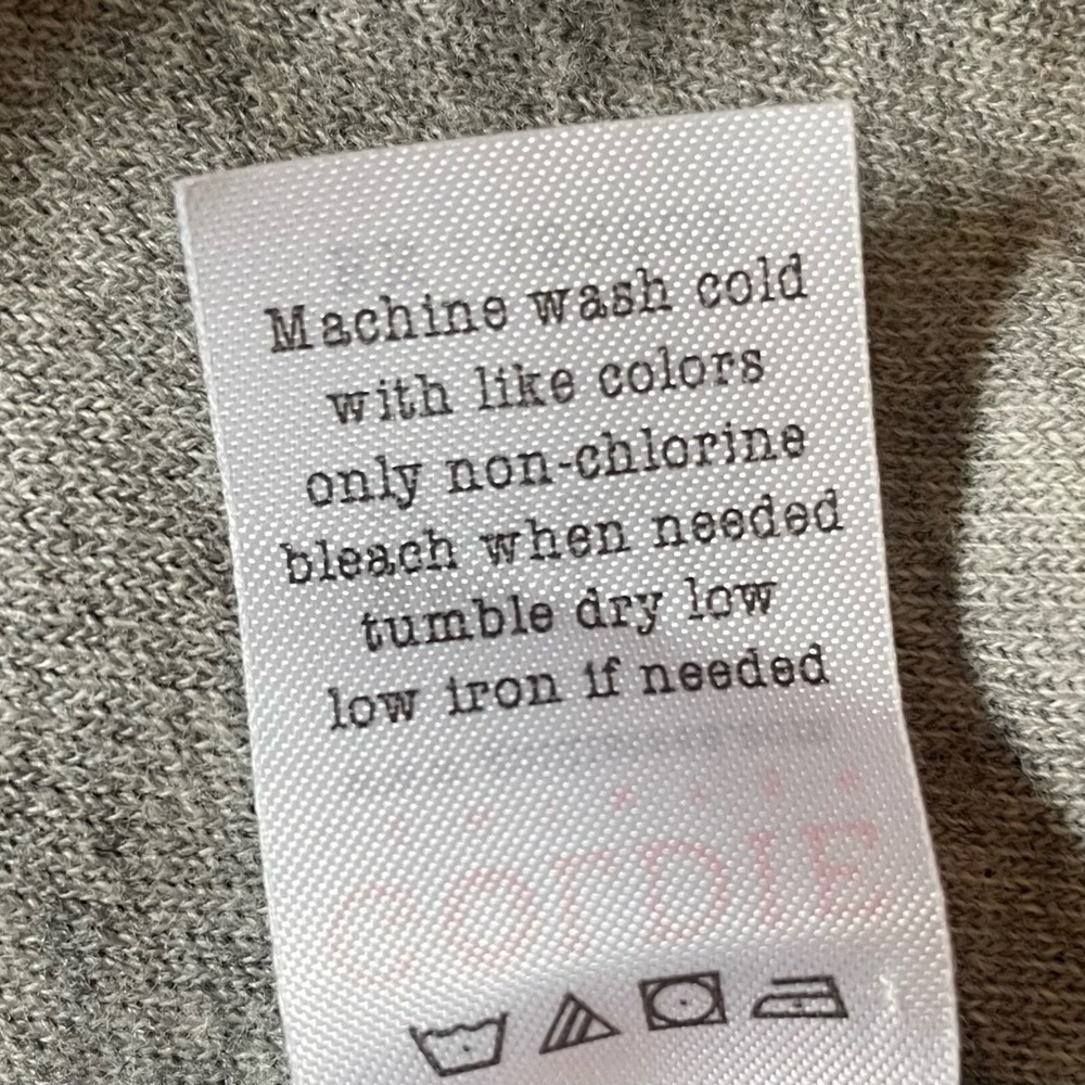 NWT Goldie Inside Out Puff Sleeve - Picture 7 of 7